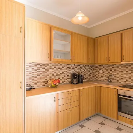 Luxus Ferienwohnung In Strand Mit Pool Adonis Appartement