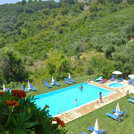 Luxus Ferienwohnung In Strand Mit Pool Adonis